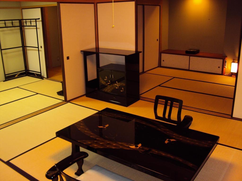 Kinugawa Onsen Sanraku Hotel Nikko Exterior photo